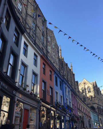Hausansicht aus Edinburghs Altstadt