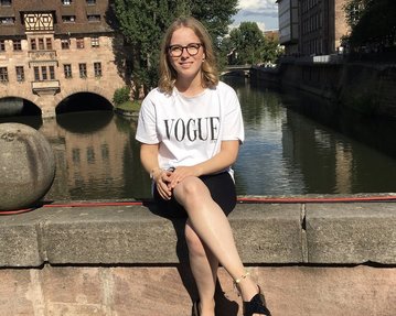 Lara Schneider-Fresenius studiert Medien- und Kommunikationsmanagement und schreibt für den Blog der SRH Hochschule Heidelberg.